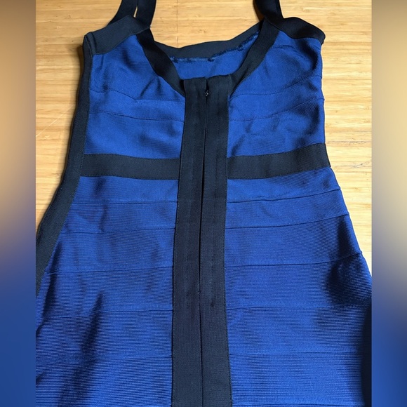 GUC Herve Leger- Blue and Black Bodycon Mini Dress. Size M - Picture 7 of 8